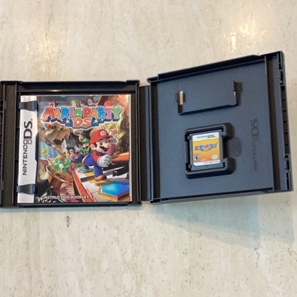 Nintendo DS Lite Console Handheld System & Battery Charger & Mario Party DS Game - Picture 5 of 16